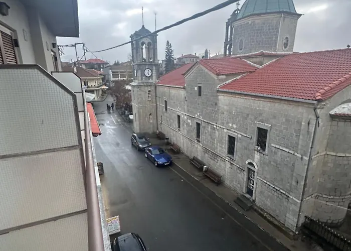 Vytina * ויטינה